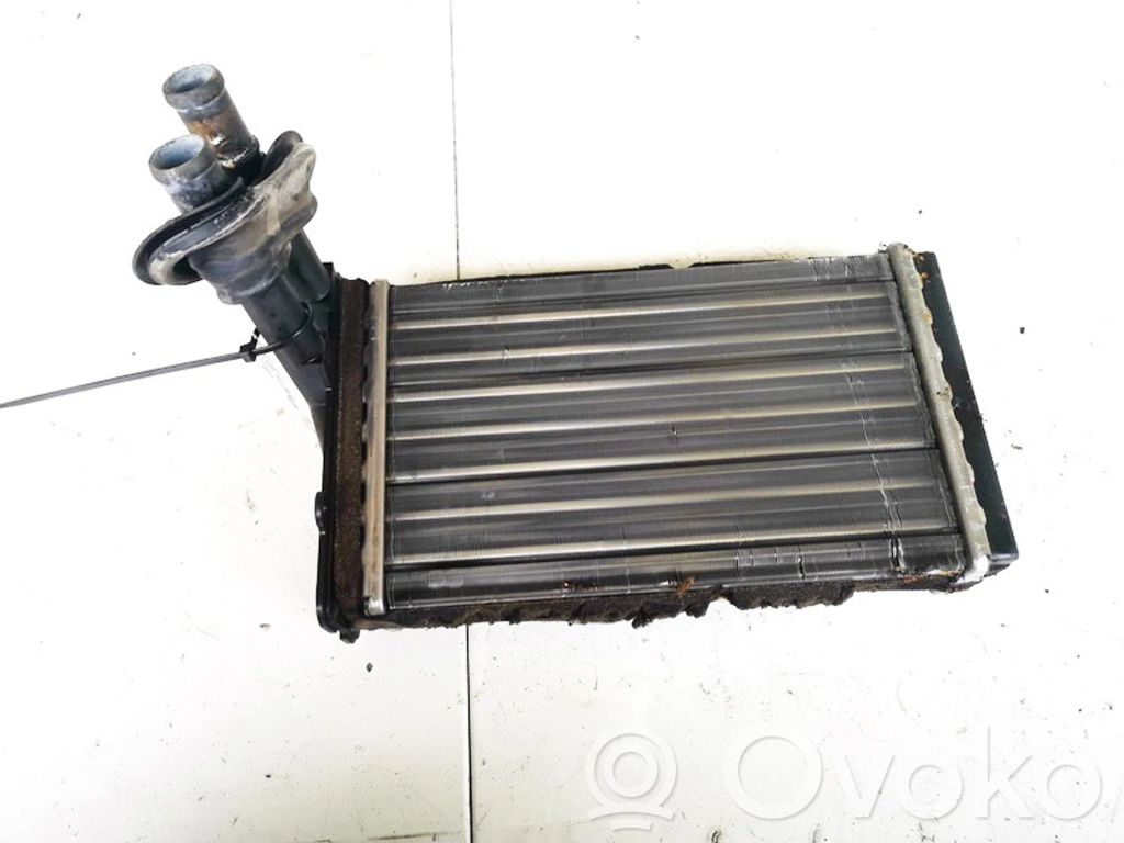Volkswagen PASSAT B5 Radiatore riscaldamento abitacolo 