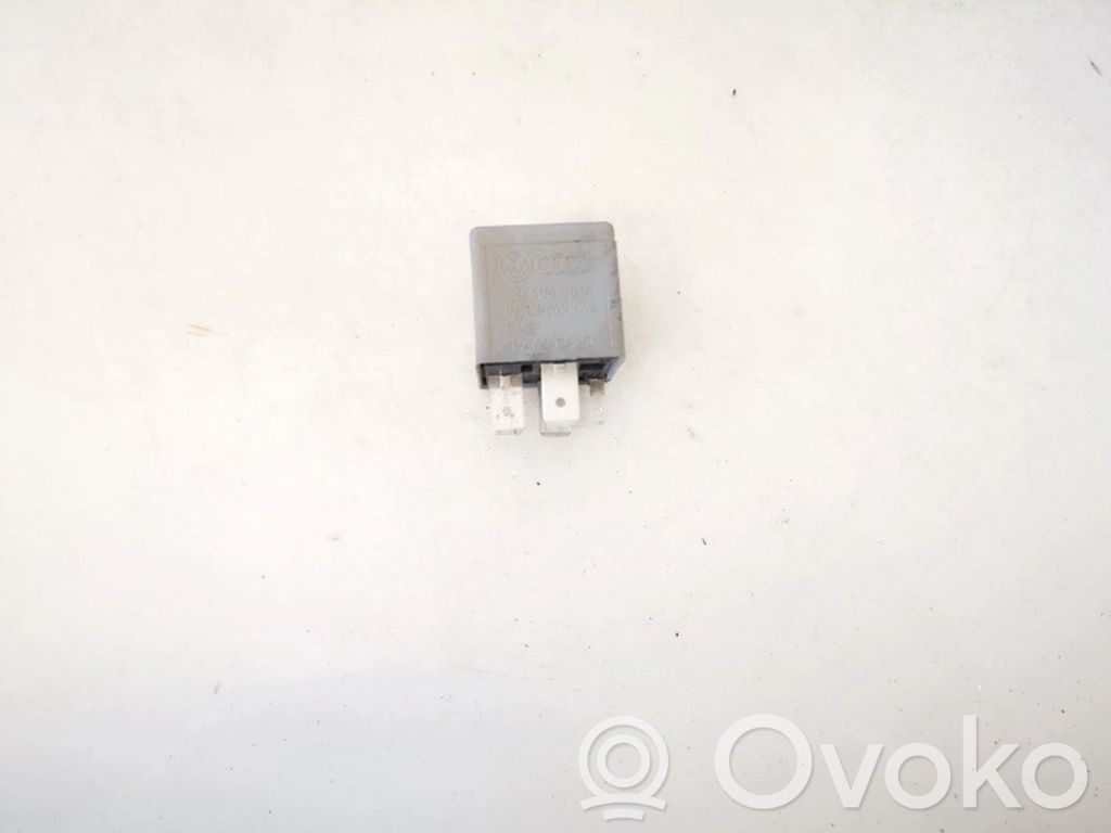 Muu rele   1J0906381A,V23134B63X396,1J0906381A,V23134B63X396