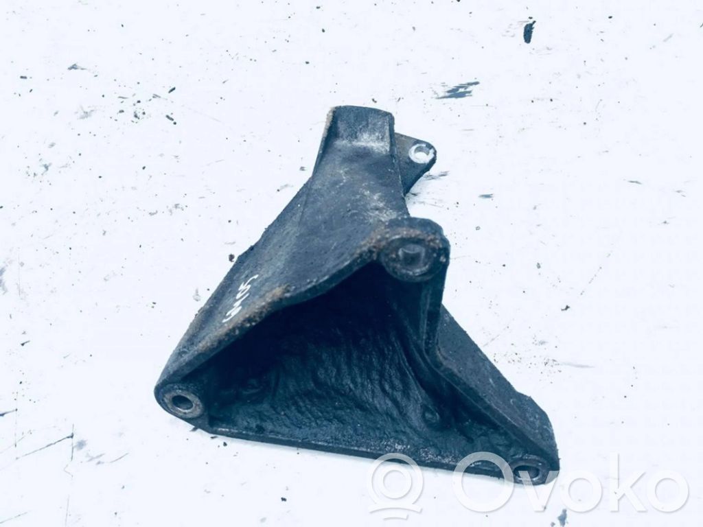 Halterung Lager Motor   8D0199308AB,8D0199308AB