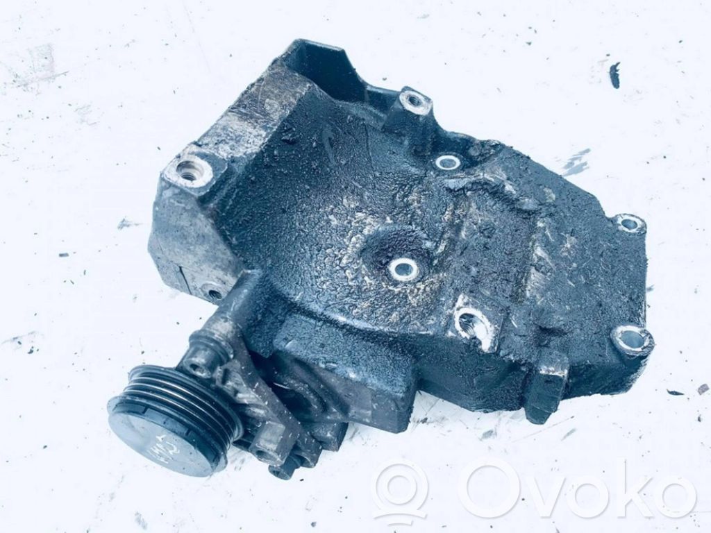Audi A6 S6 C5 4B Engine mounting bracket 