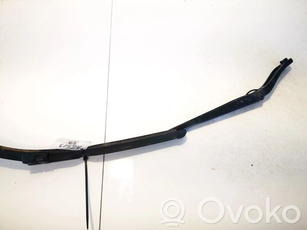 Mazda 3 I Braccio della spazzola tergicristallo anteriore 