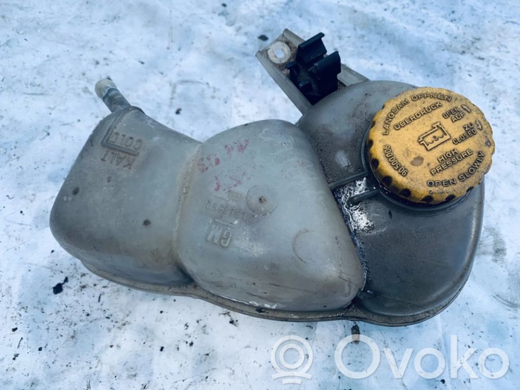 Opel Astra F Zbiornik wyrównawczy chłodziwa 