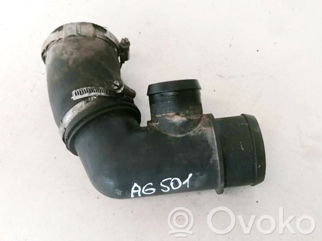 Citroen C8 Furtun/conductă intercooler 