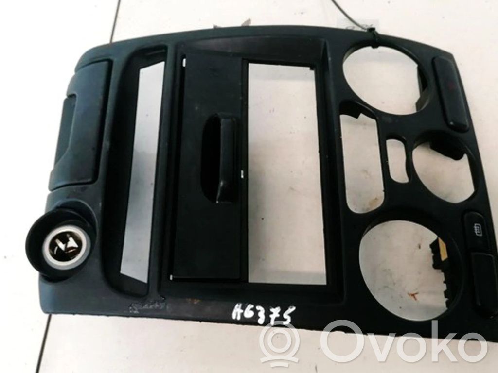 Mitsubishi Carisma Otros repuestos del interior