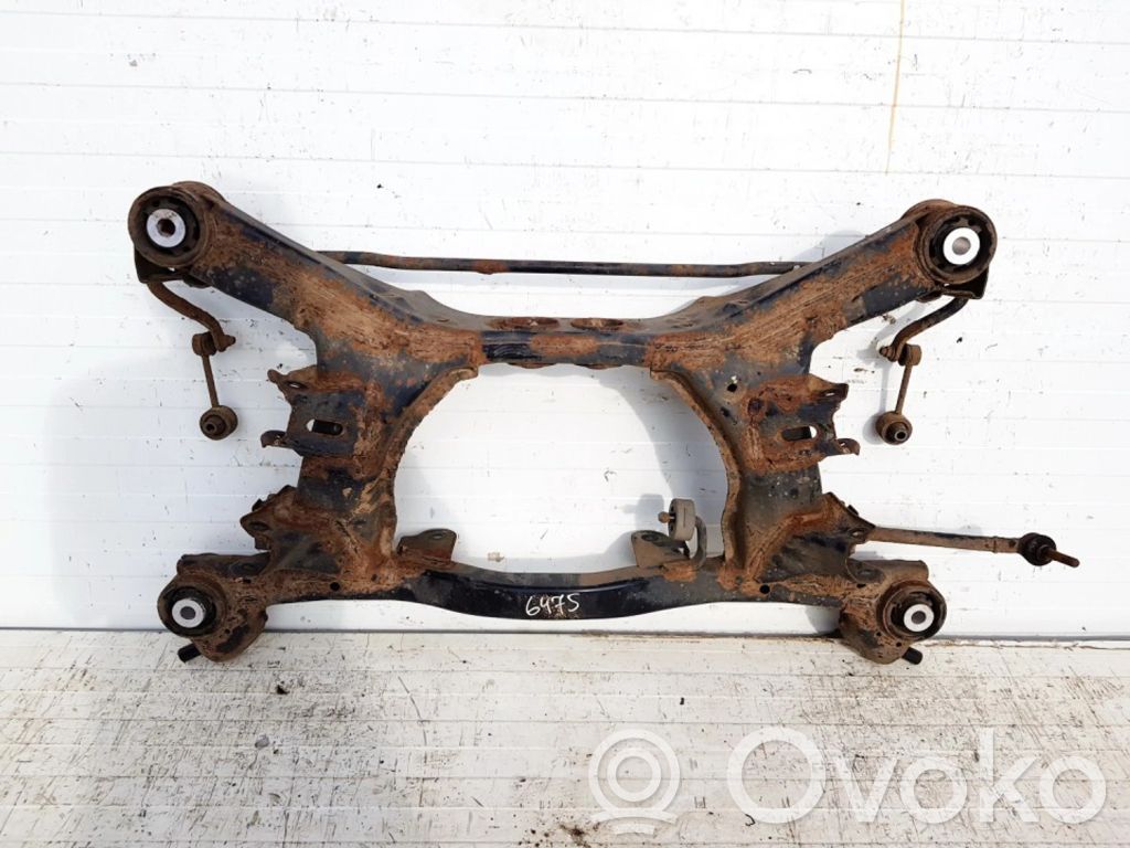 Subaru Outback Cadru auxiliar spate 