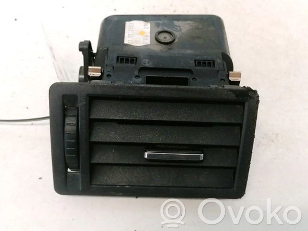 Grilă ventilație centrală   3M51R018B09ADW,3M51R018B09ADW,3M51R018B09ADW,3M51R018B09ADW