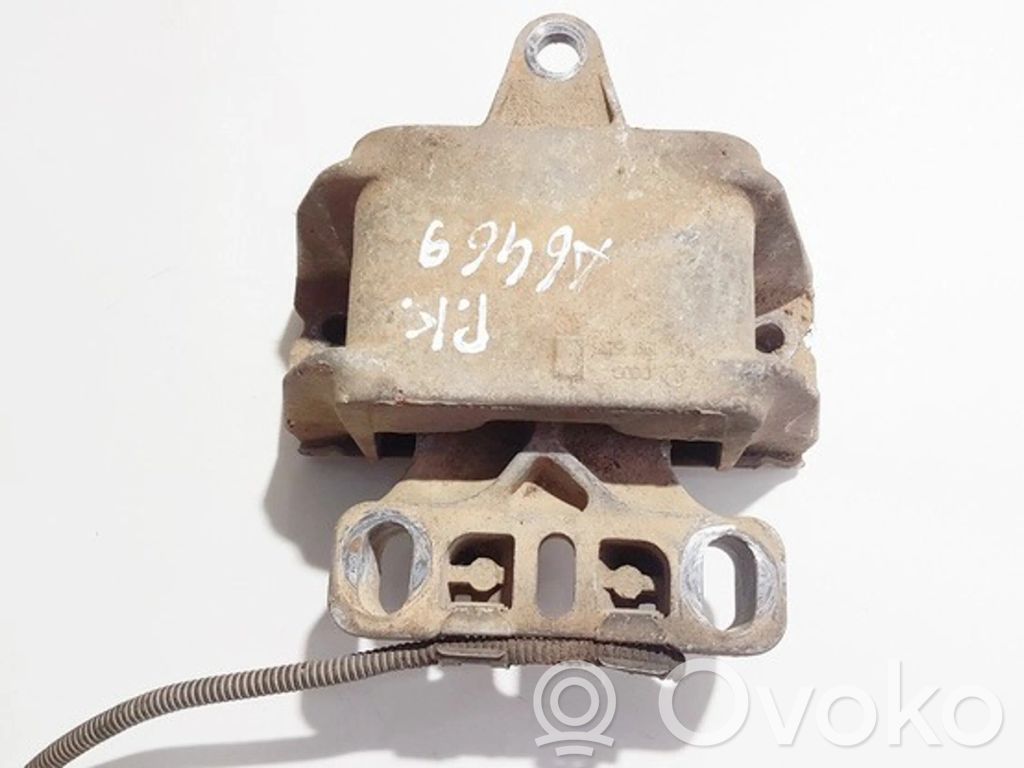 Volkswagen Golf IV Support de moteur, coussinet