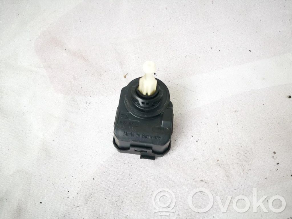 Volkswagen Bora Scheinwerferstellmotor 
