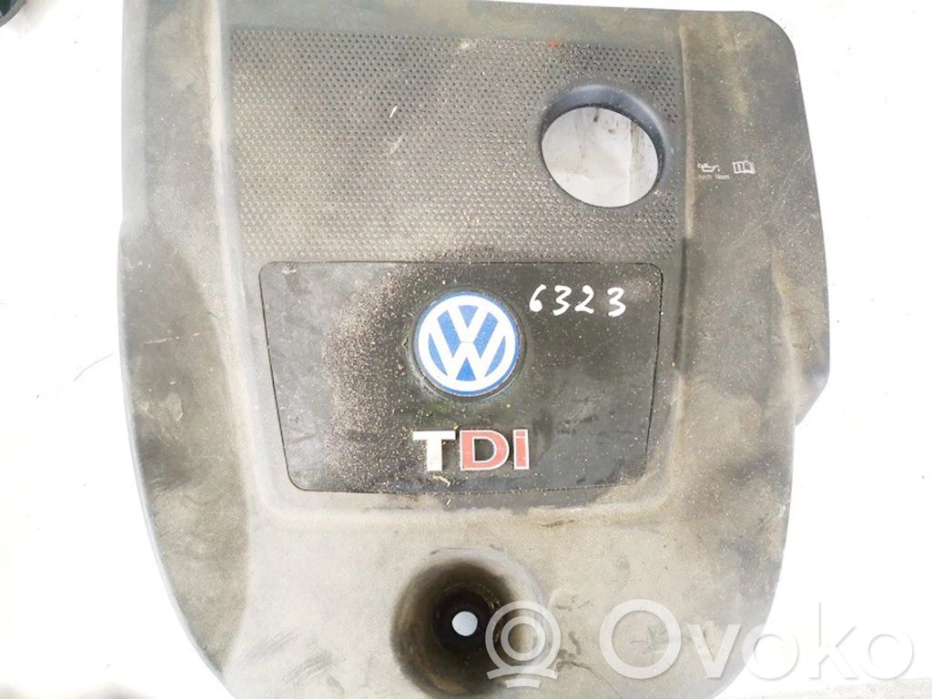 Volkswagen Bora Couvercle cache moteur