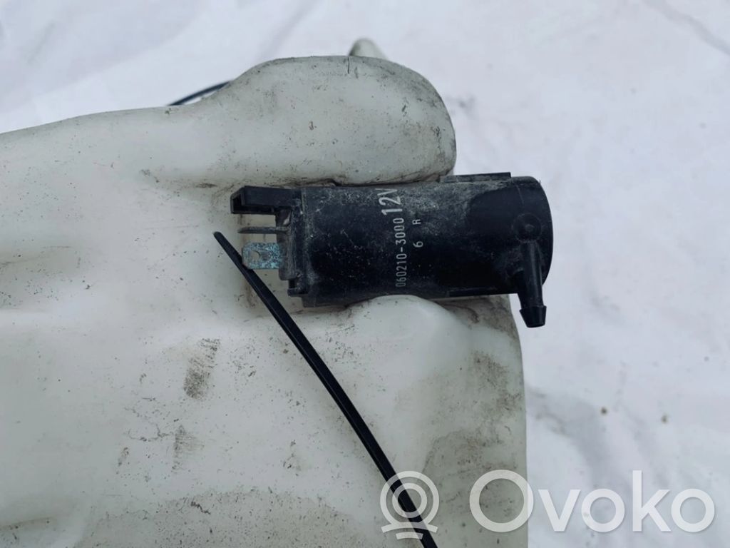 Mazda 626 Windscreen/windshield washer pump 