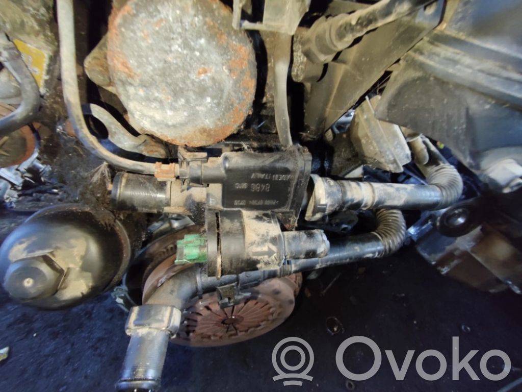 Citroen C3 Tubo flessibile del liquido di raffreddamento del motore