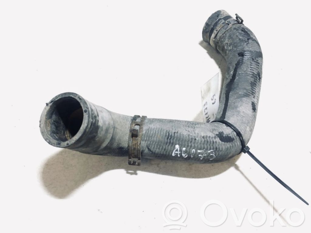 Opel Zafira A Tuyau de liquide de refroidissement moteur 