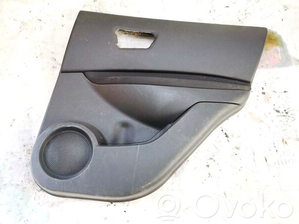 Nissan Qashqai Rivestimento del pannello della portiera posteriore 