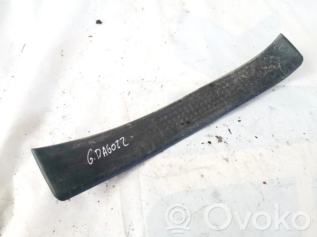 Audi A4 S4 B6 8E 8H Capac prag spate 