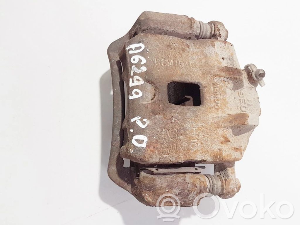 Hyundai Sonata Zacisk hamulcowy przedni
