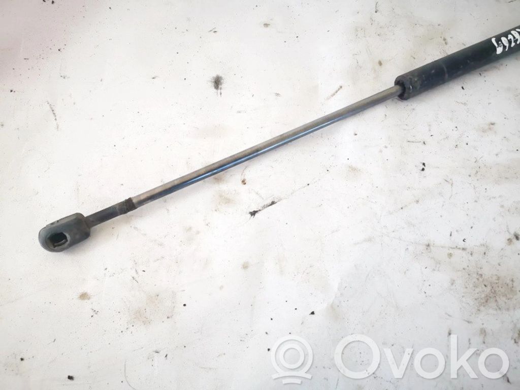 Mitsubishi Carisma Amortizor hayon