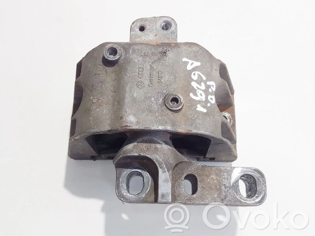 Volkswagen Golf IV Supporto di montaggio del motore