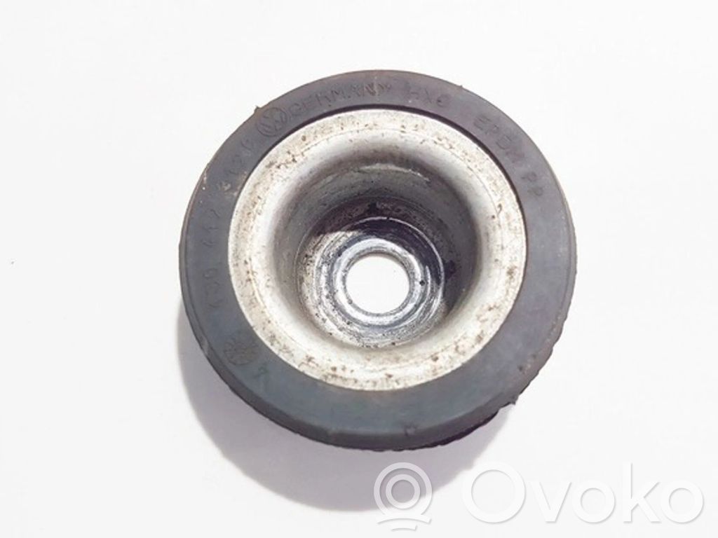 Volkswagen Golf IV Piesă superioară arc 