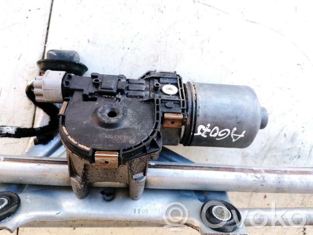 Opel Meriva B Motor ștergător 