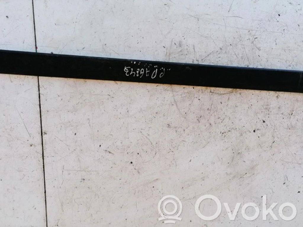 Toyota Corolla E120 E130 Listwa drzwi 