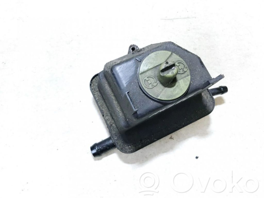 Volkswagen Golf IV Serbatoio/vaschetta del liquido del servosterzo