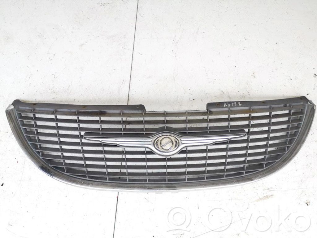 Chrysler Voyager Grilă față 