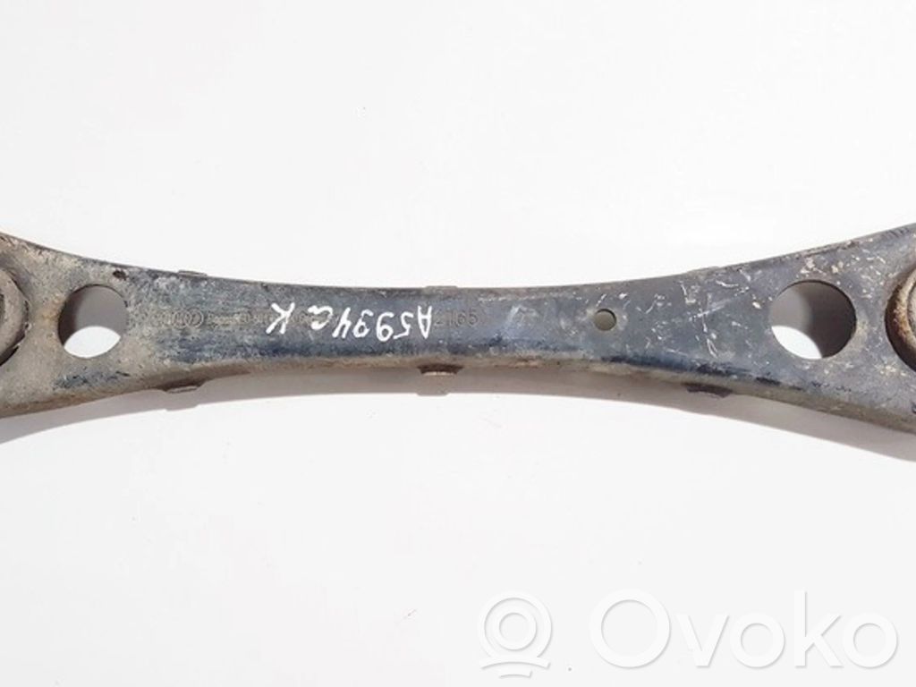 Querlenker Achsschenkel hinten   8E0501529K,8E0501529K