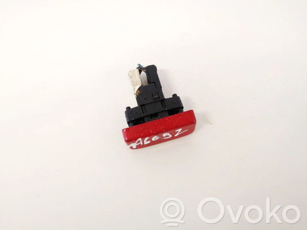 Botón interruptor de luz de peligro   A223,A223
