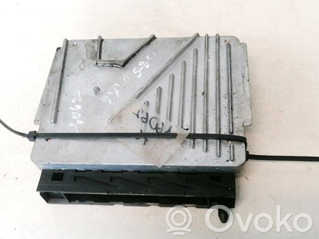 Unidad de control/módulo del motor   1928403486D,1928403486D