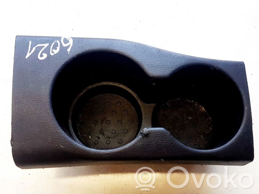 Nissan Qashqai+2 Suport pahare 