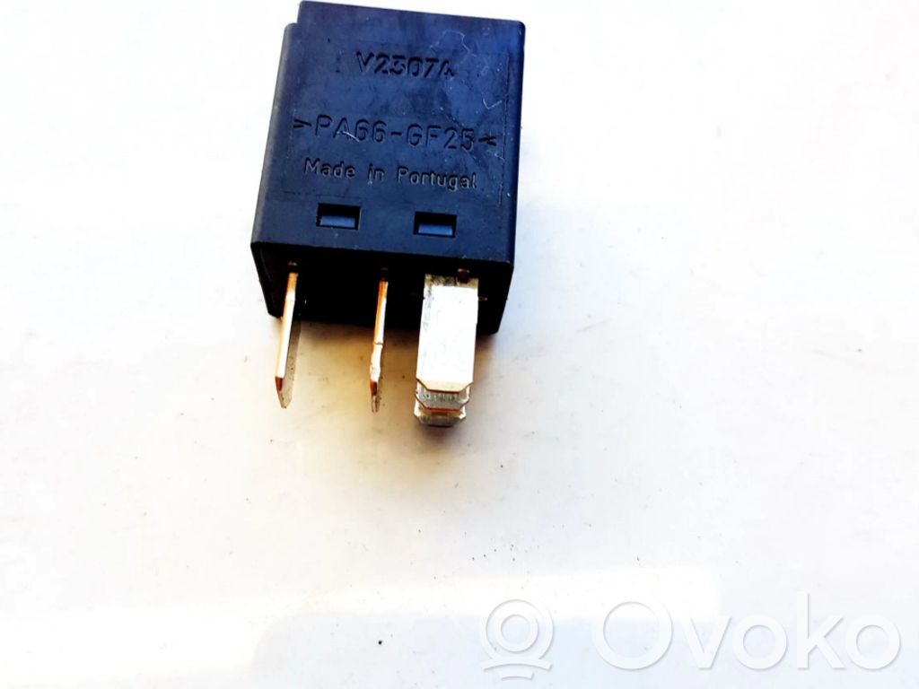 Volvo C30 Sonstige Relais 
