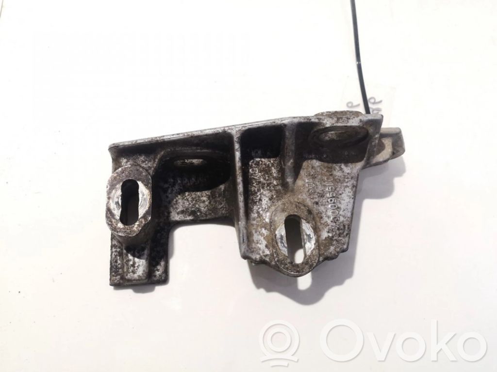 Ford Galaxy Engine mounting bracket 