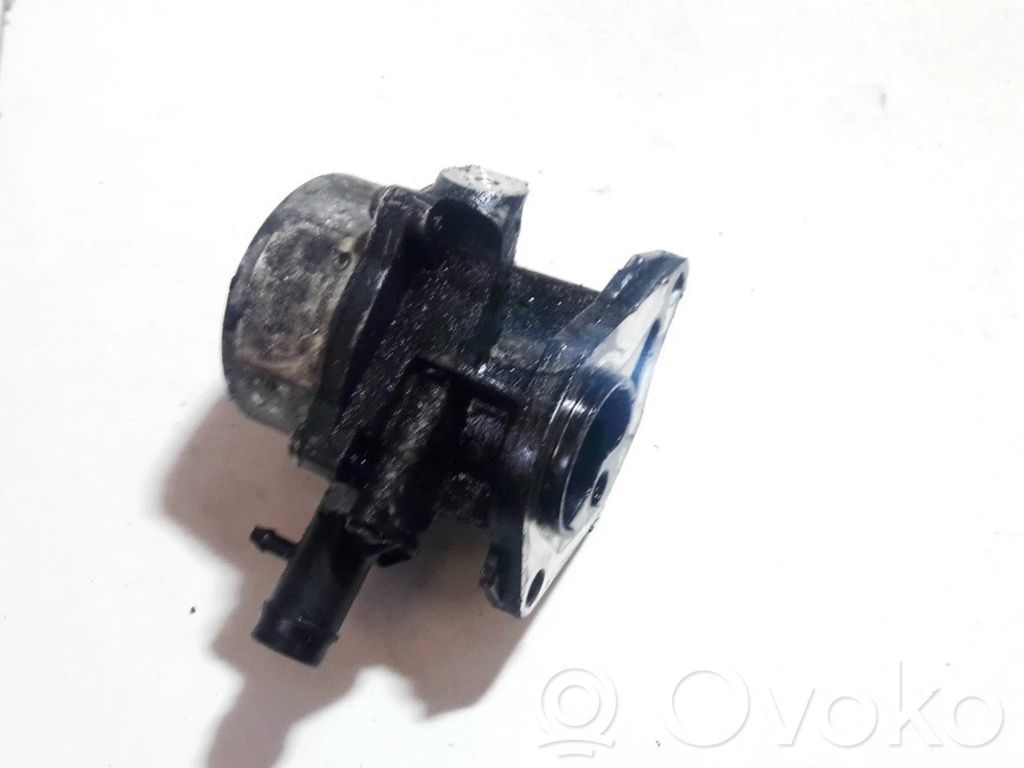 Nissan Qashqai Pompă vacuum 
