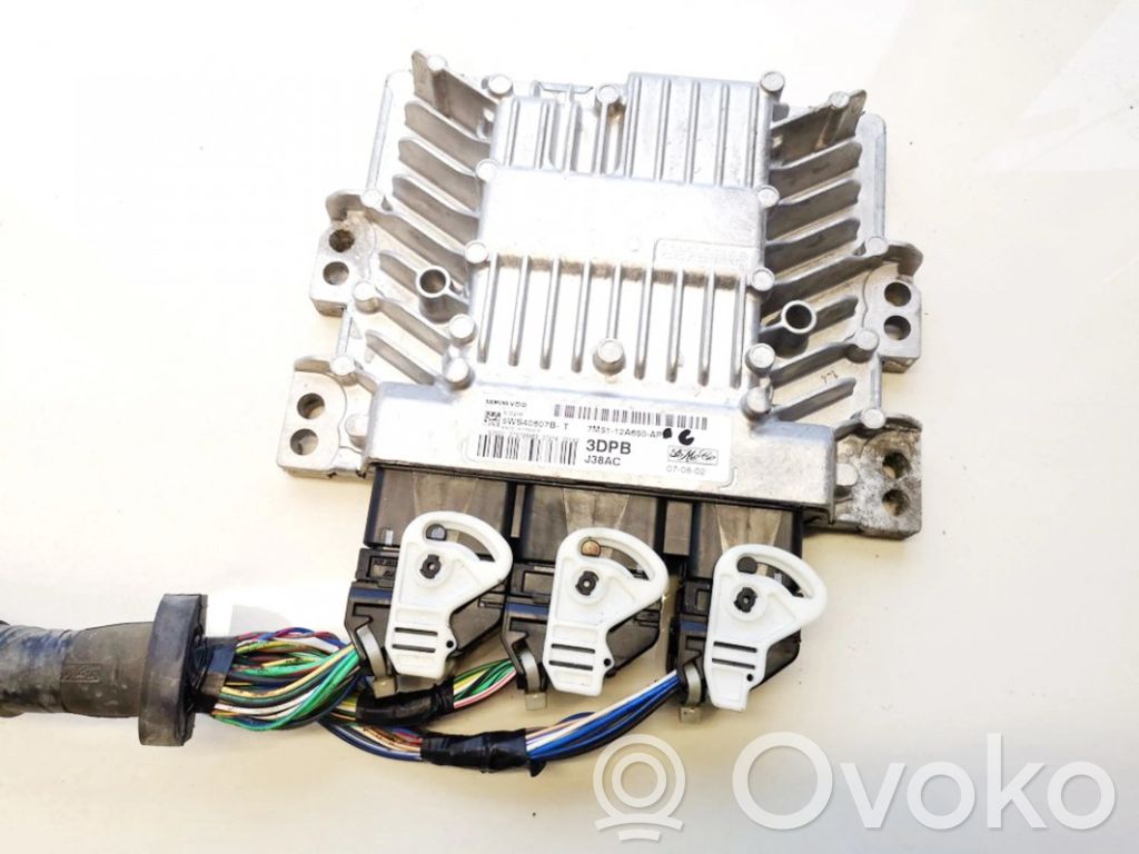 Ford Focus Engine control unit/module 