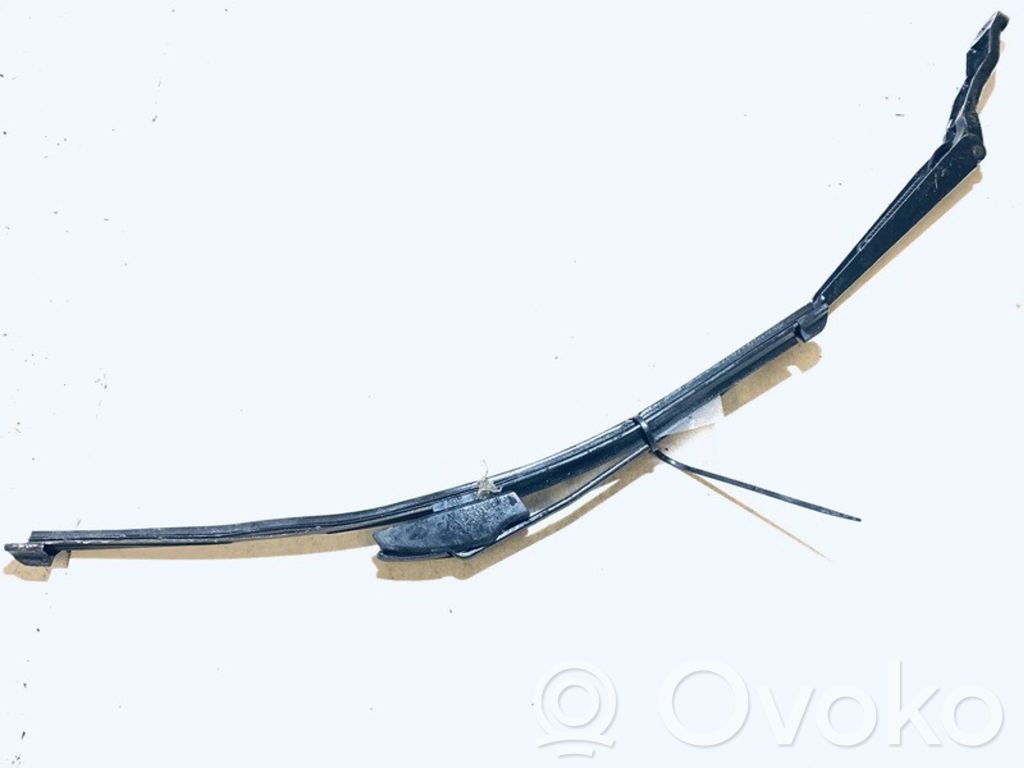 Peugeot 206 Front wiper blade arm 