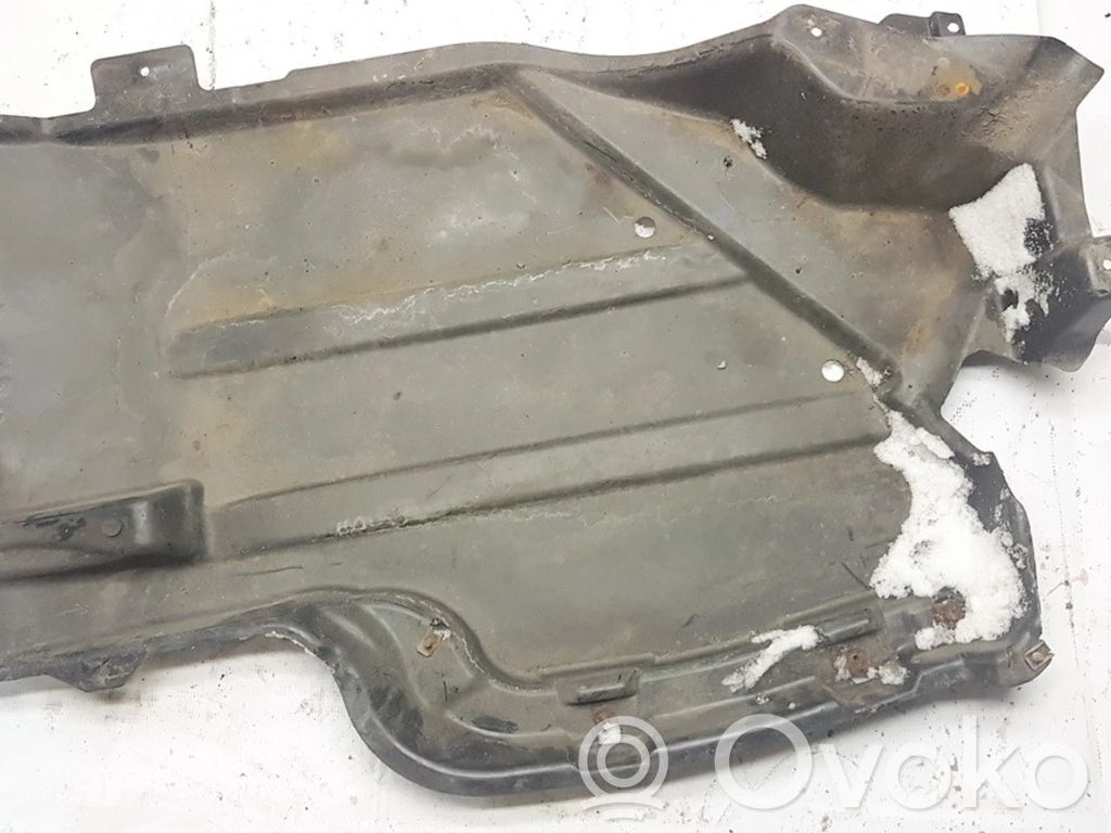 BMW X3 E83 Placa protectora/protector antisalpicaduras motor 