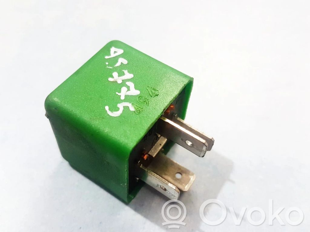 Altri relè   03447012,03447012