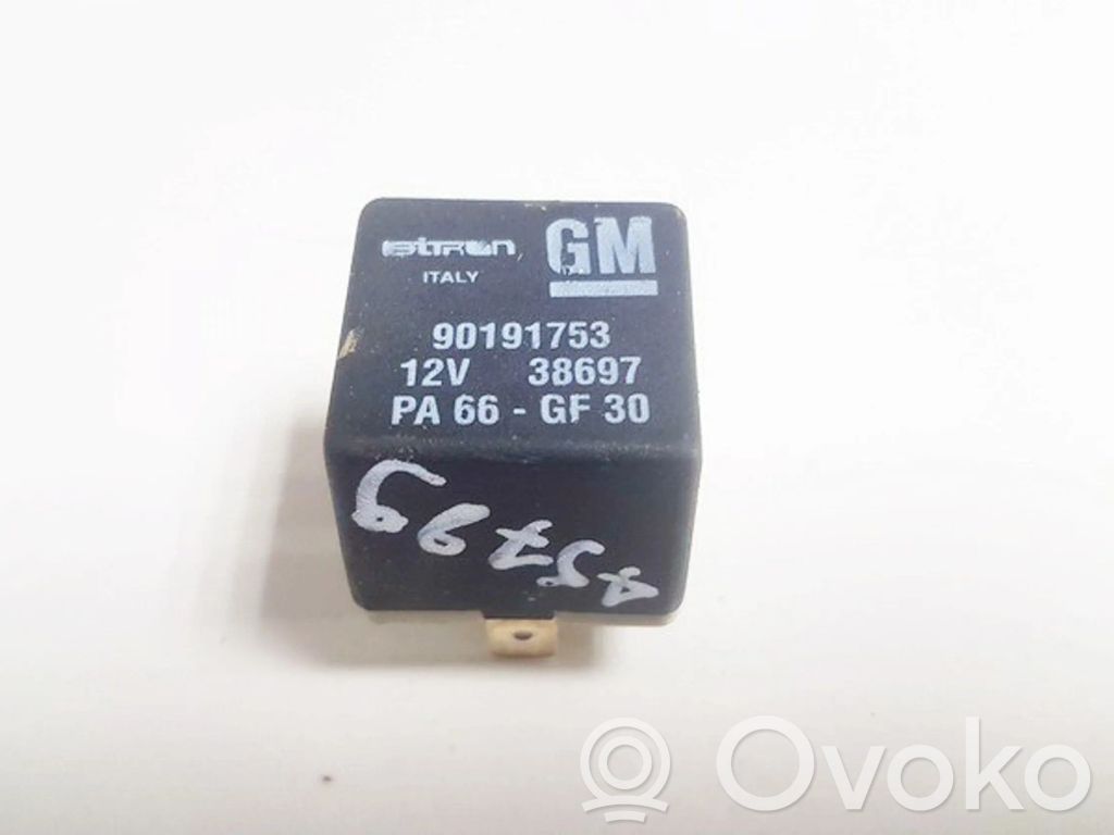 Opel Vectra B Alte relee 