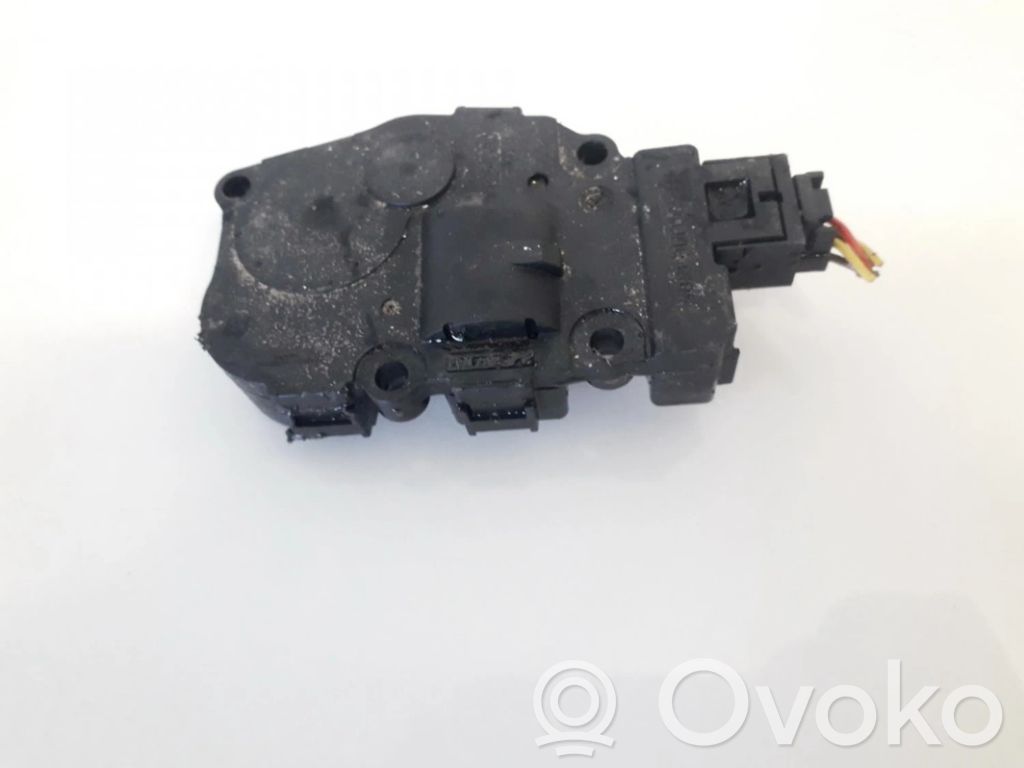 BMW 3 E90 E91 Motor/actuator clapetă aer 