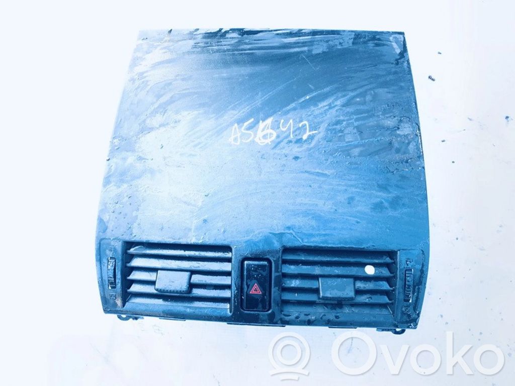 Mazda 3 I Rejilla de ventilación central del panel 