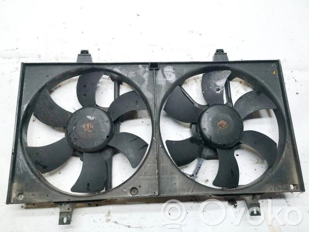 Nissan Almera N16 Convogliatore ventilatore raffreddamento del radiatore 