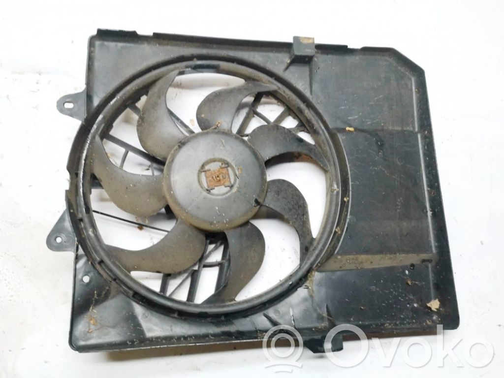Suport ventilator radiator   TYC620240,TYC620240