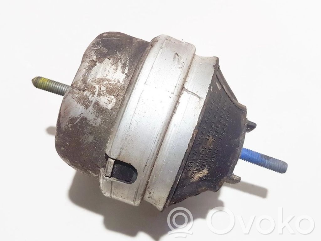 Audi A6 S6 C5 4B Supporto di montaggio del motore 