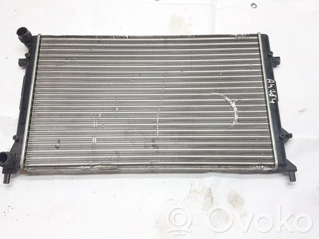 Volkswagen Jetta V Chłodnica 
