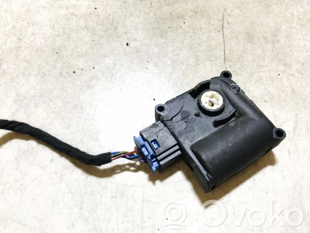 Audi A6 S6 C6 4F Motor/actuator clapetă aer 