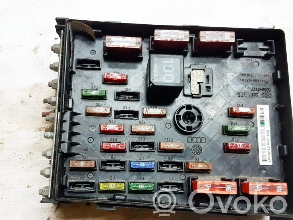 Volkswagen PASSAT B6 Set cutie siguranțe 