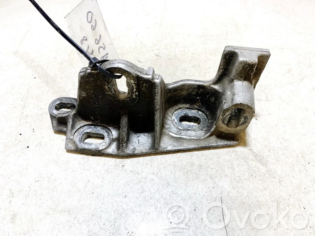 Volkswagen Sharan Engine mounting bracket 