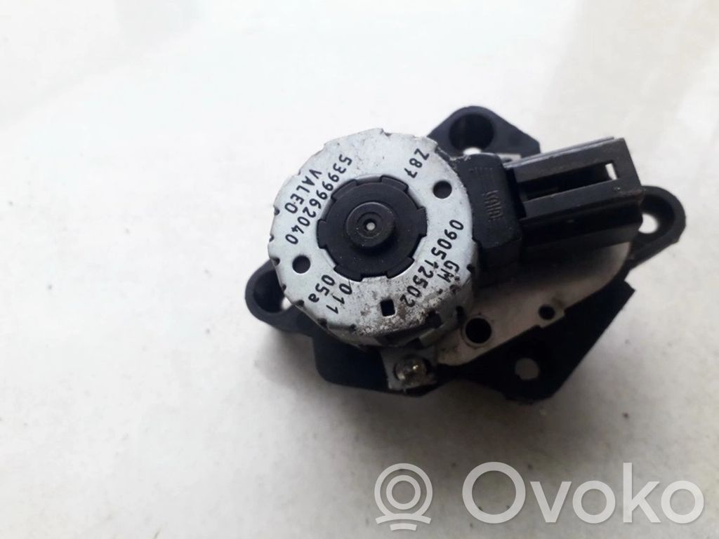 Opel Omega B2 Motor/actuator clapetă aer 