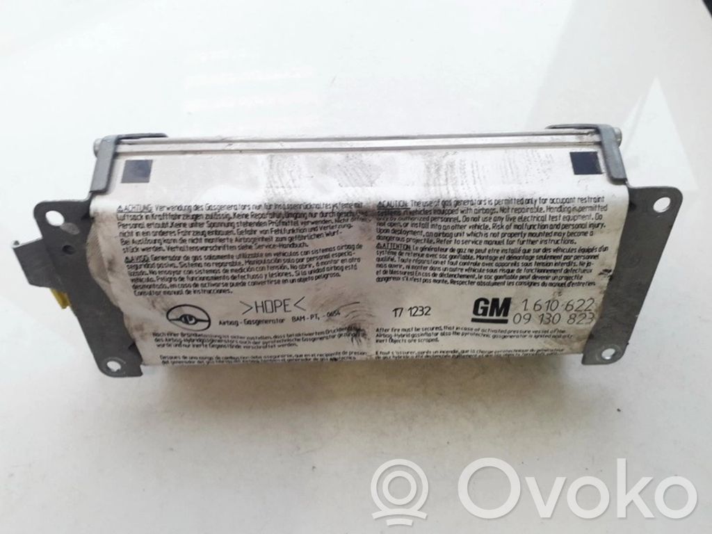 Opel Omega B2 Airbag del passeggero 