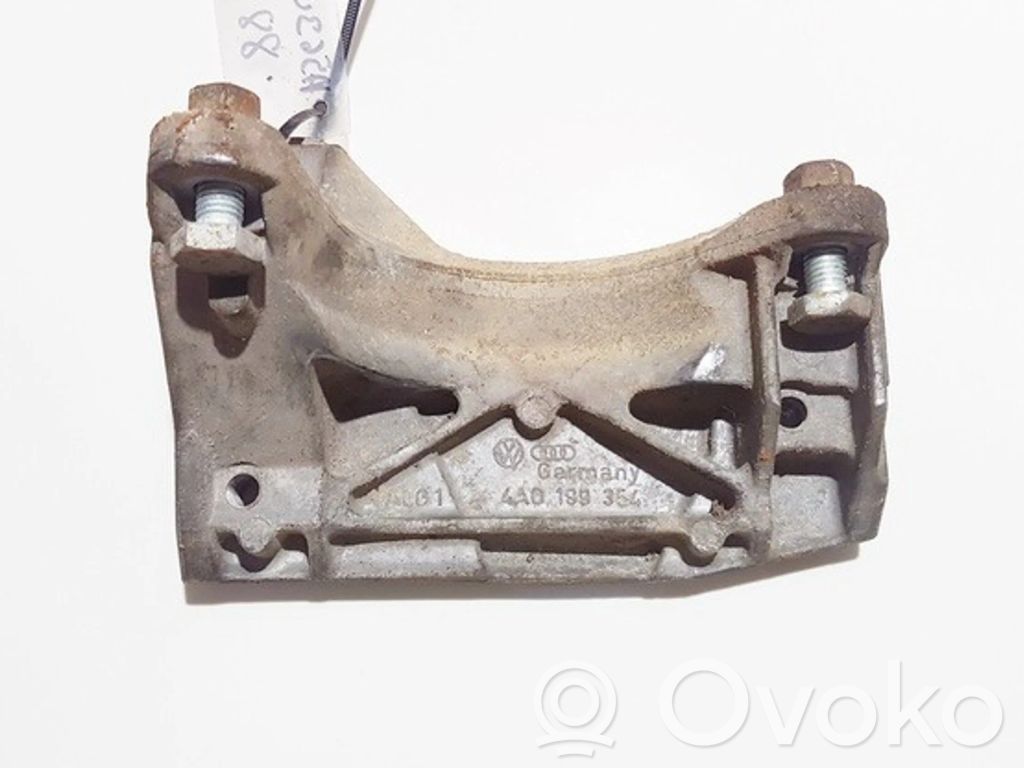 Łapa / Mocowanie silnika   4A0199354,4A0199354